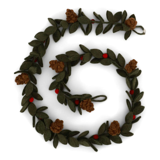 Gry & Sif Weihnachtsgirlande Filz mit Zapfen - grün