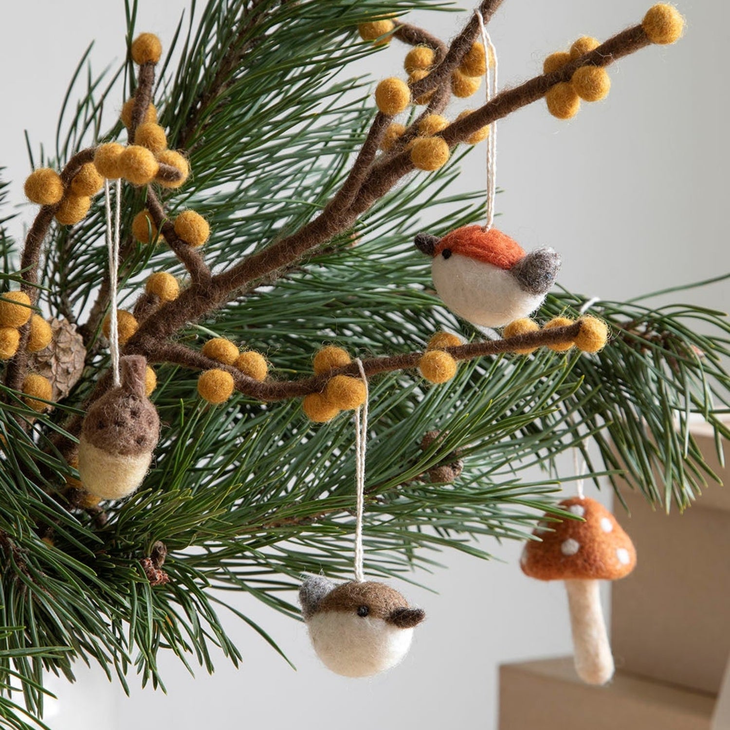 Gry Sif. Baumschmuck aus Filz - Eicheln 6er Set Anhänger