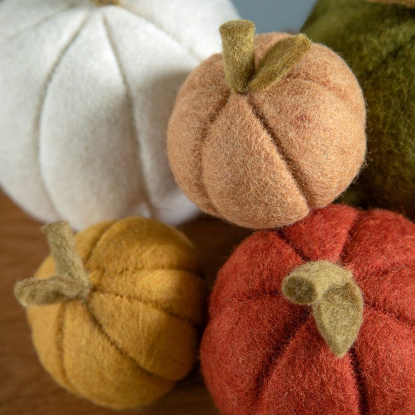 Gry_&_Sif._Filz_-_Kürbis_8_cm