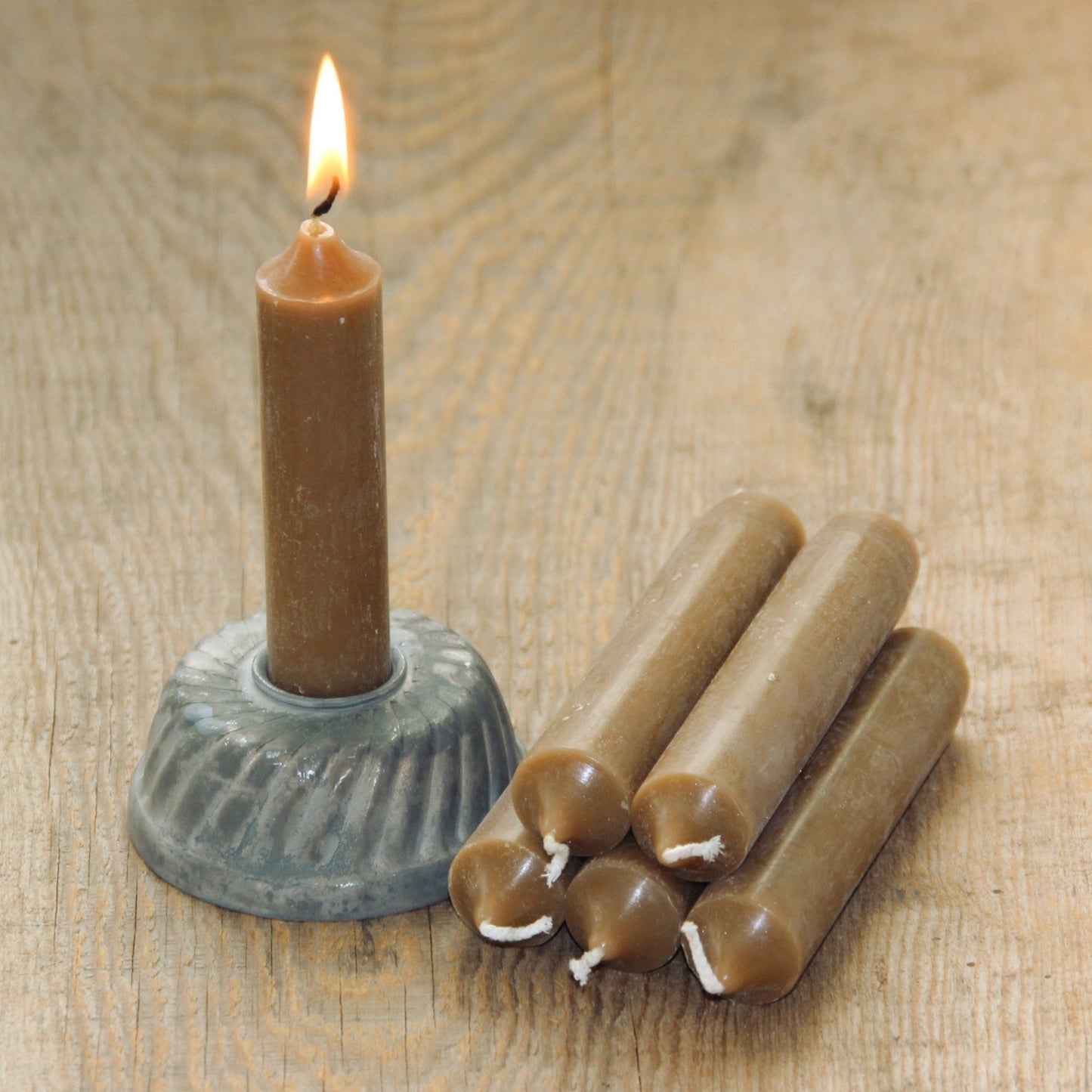 Ib Laursen. Kurze Stabkerze Hellbraun - 6 Stück