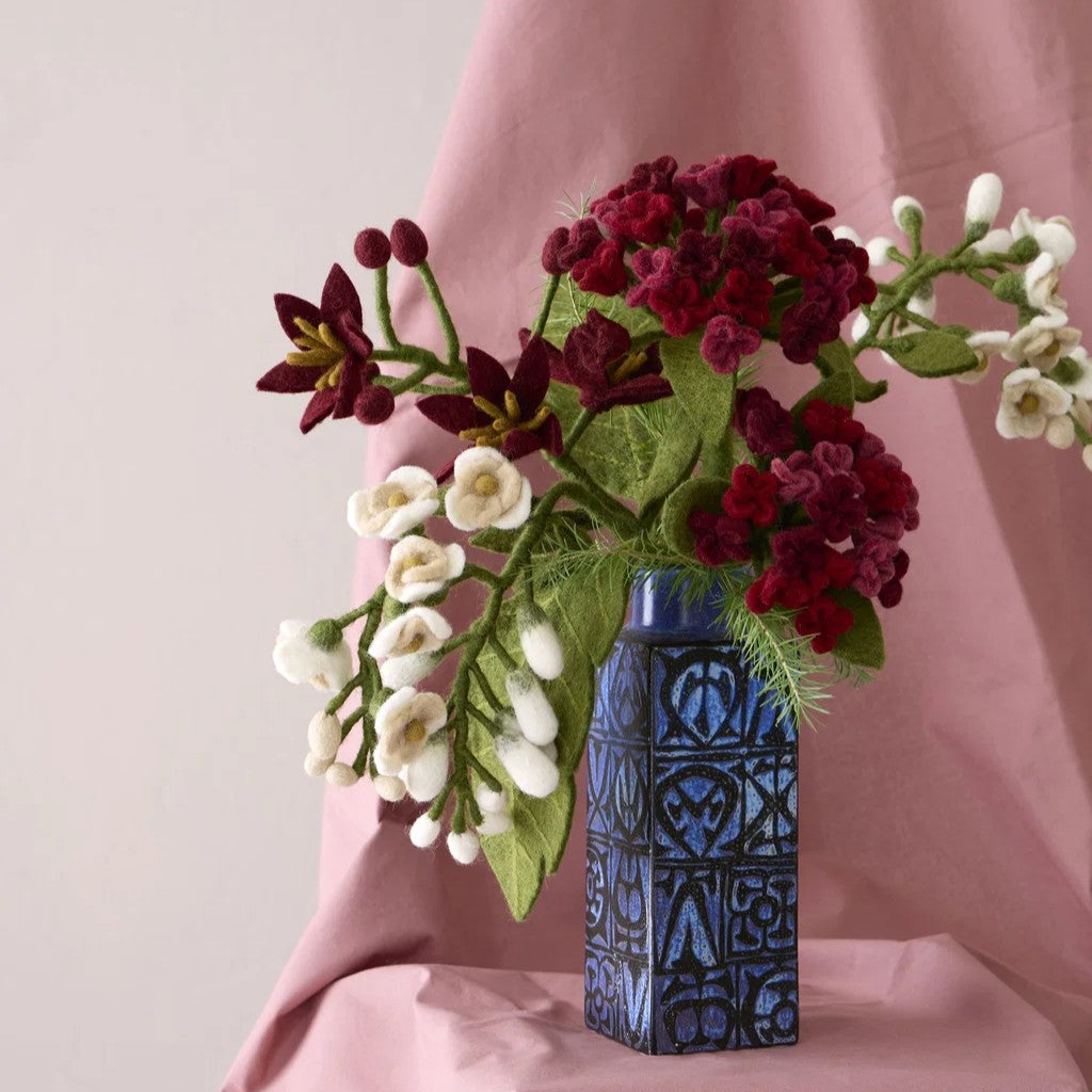 Gry & Sif Filzblumen Nova Flower mittellang