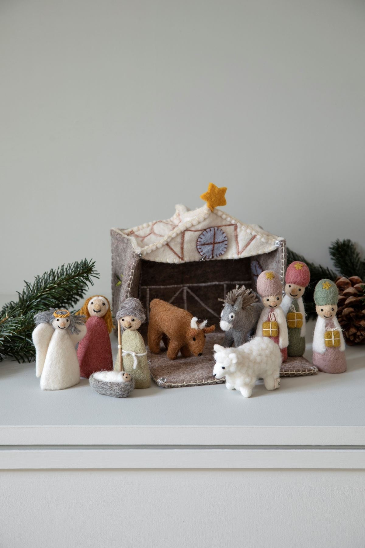 Gry & Sif. Filz - Krippenfiguren Josef, Maria und Christkind Beispielbild